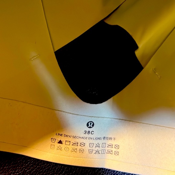 Lululemon Enlite Front-Zip Bra *High Support - Picture 5 of 5